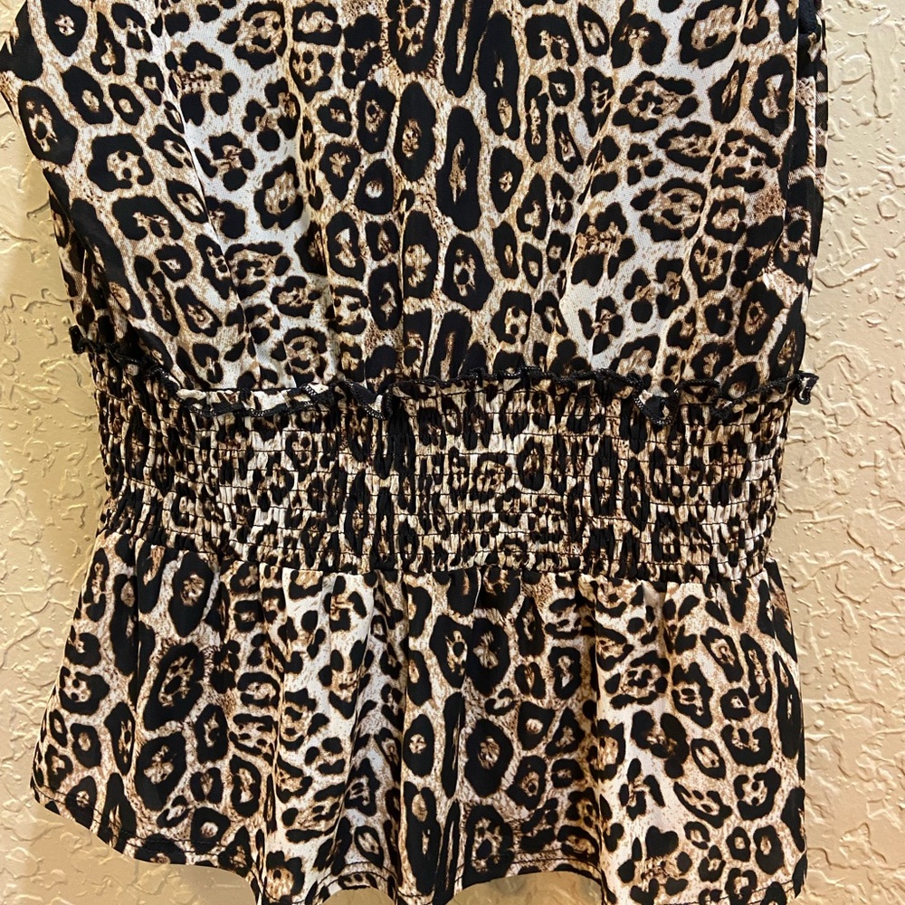 Ember Leopard Print Blouse - Picture 6 of 9
